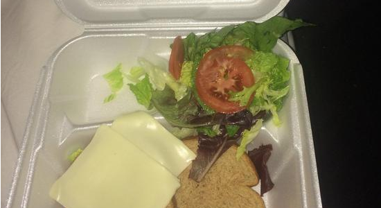 NBA尚未开始复赛，没想到第一个被吐槽的就是晚饭了