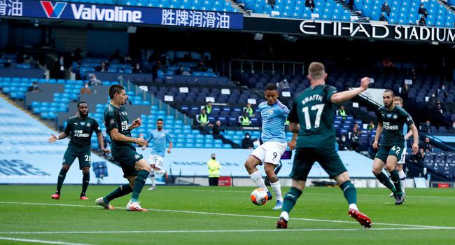 曼城5-0大胜,碾压式的获胜方式,令人热血沸腾