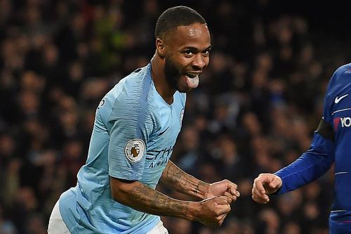 莱斯科特表示斯特林无需跟任何人比较,已经是顶级球员