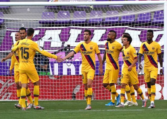 巴萨险胜弱旅，塞蒂恩战术让巴萨哑火，再不改变没资格和皇马一战