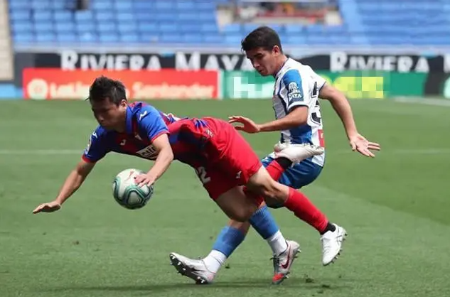 西班牙人官博被爆破，武磊连续替补，难道要被逼走？