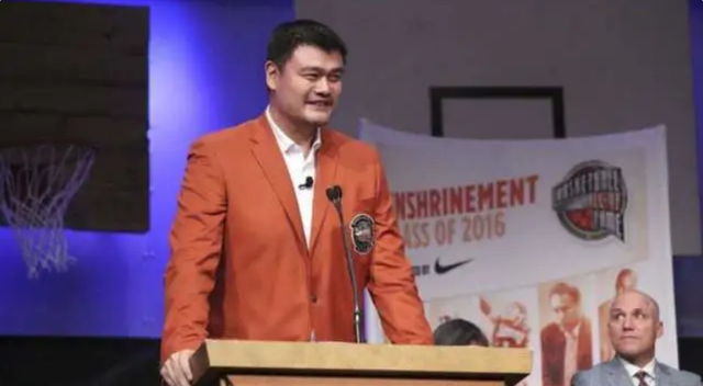 罗斯：姚明根本没资格入选名人堂，让我们看看这些人如何的评价