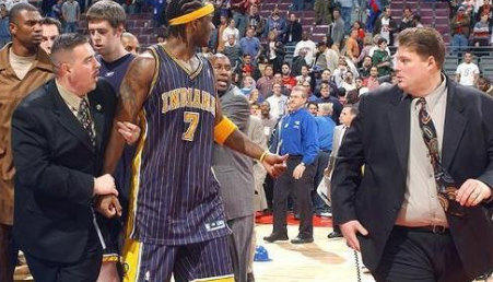 奥本山宫殿事件步行者阵容