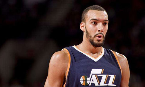 戈贝尔首谈园区生活，很谨慎，非常的谨慎，但是这样显然更好