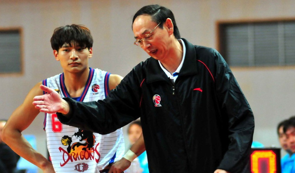 江苏大胜青岛 助教徐强表示很满意