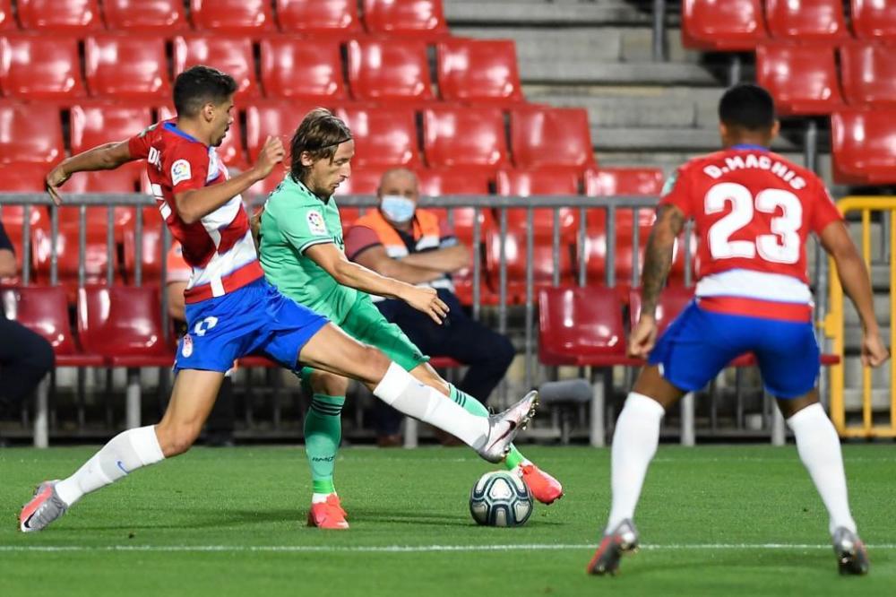 皇马核心发挥亮眼重返巅峰时期,让巴萨都感到绝望