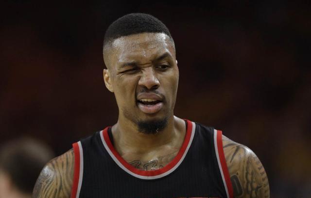 一个人一座城，利拉德签下的不仅仅是顶级合同，更是对于坚守的感谢