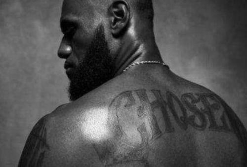 詹姆斯纹身有什么特殊的含义，詹姆斯有多少处纹身