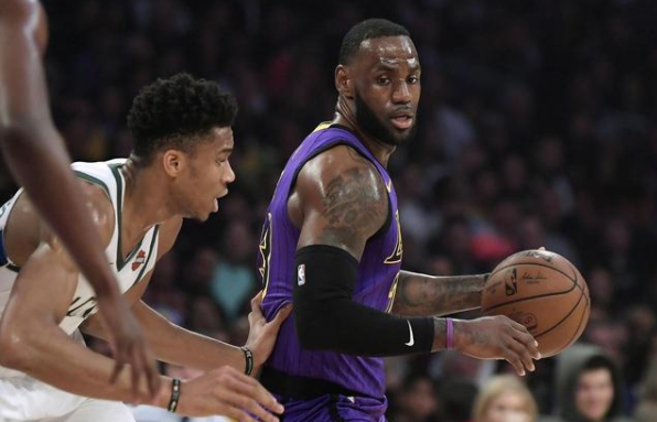 詹姆斯总得分是多少 詹姆斯一共获得了多少分