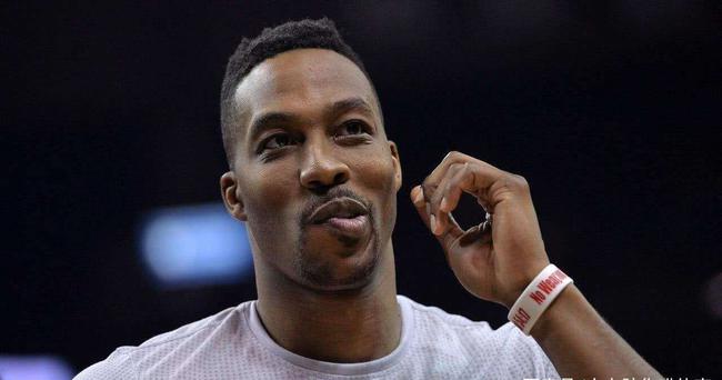 NBA秒变无间道，霍华德自曝被电话举报，现在的NBA暗流涌动