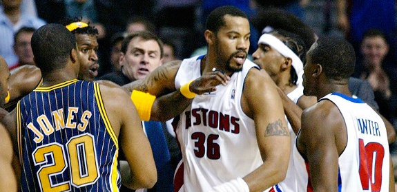 由一瓶饮料引发的斗殴，奥本山宫打架事件始末