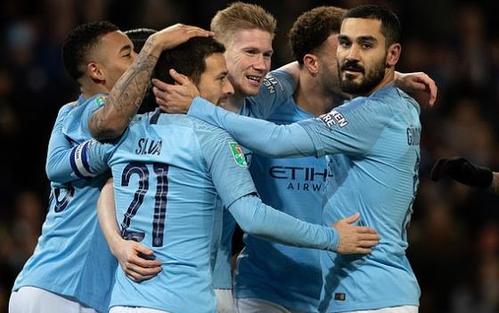 鱼和熊掌不可兼得,足总杯的冠军以及欧冠的名额,曼城或许只能选一个