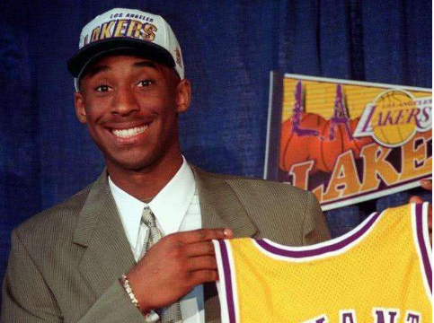 科比是哪年的选秀