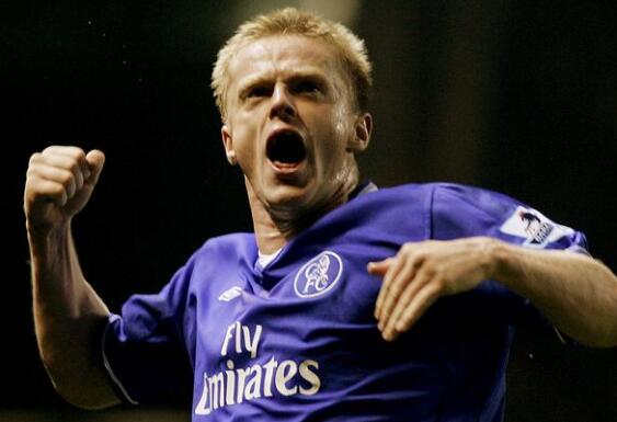 与罗本齐名飞翼的达夫,错过曼联真的是非常遗憾的事情