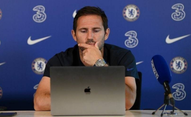 老实人也会发火,VAR有好几次都帮了曼联,希望也能帮我们一次