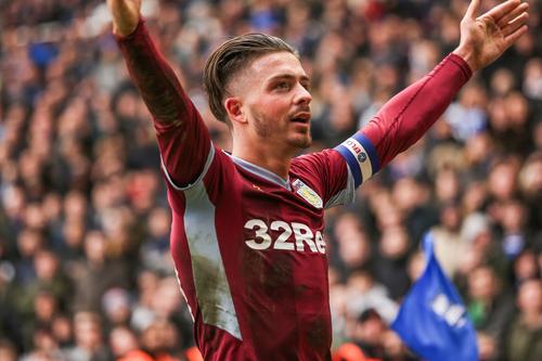 一人守一城，格拉利什还在苦苦的坚守着阿斯顿维拉