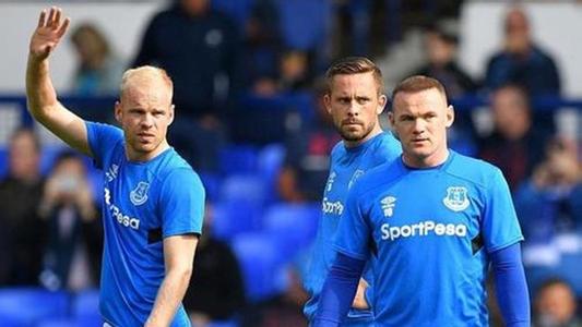 埃弗顿面临着有史以来最大的财政危机,球员仗义相助同意延发一半薪水