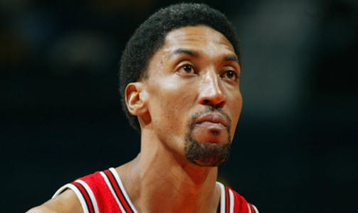 去年今日，皮蓬的回归，23场比赛之后，篮球落幕，落叶归根