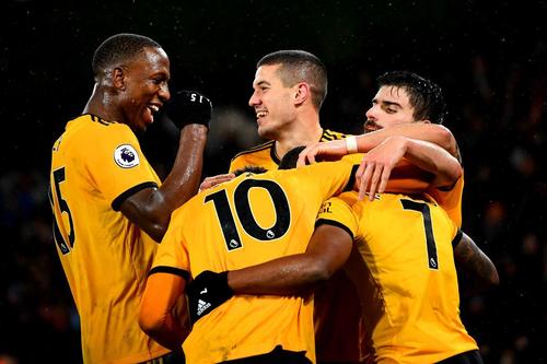 稳扎稳打,狼队每一个赛季都在稳定的进步,无论是在哪一个的方面