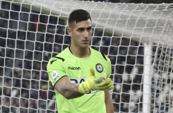 阿根廷国门：有重要的邀请，可以离开乌迪内斯