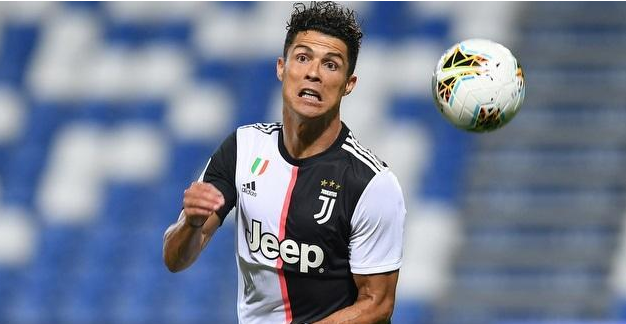 老将C罗再破记录，可怜的董方卓再次被鞭尸