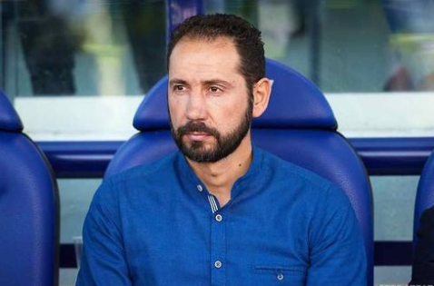 武磊前任老师赶赴中超，开赛前三天换帅也是心大