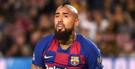 皇马的夺冠之路，让我们复盘巴萨和皇马的差距在哪