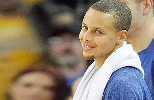 库里和谁打过架