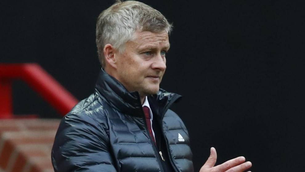 索帅只用了两个换人的名额遭人诟病，索帅做出回应，想让得分手继续得分