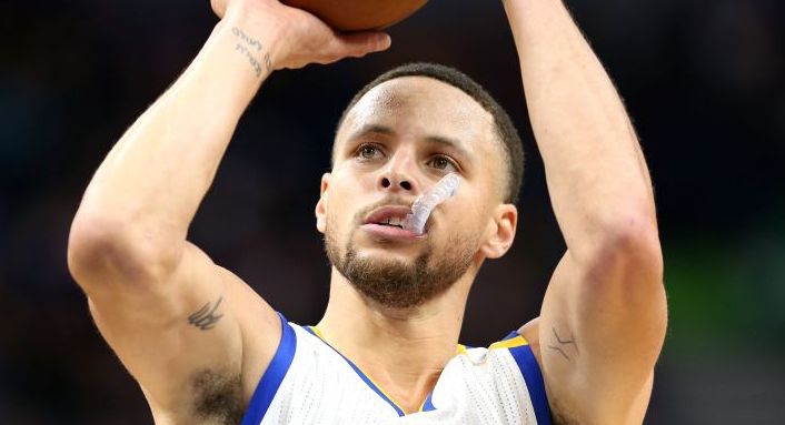 传染病专家与库里连线30分钟，近5万人观看