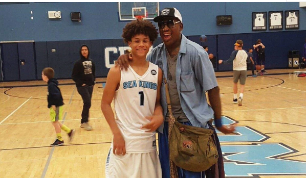 真正的NBA最强星二代来了！父亲是7届篮板王，最迟三年后参加选秀