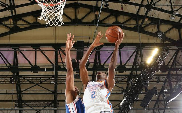 7月26日76人97-102雷霆热身赛回放 雷霆热身赛逆转76人