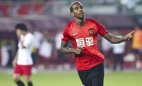 2020年中超联赛首轮广州恒大队对战上海申花战报 7月25日广州恒大队2∶0上海申花队