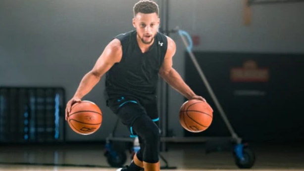 哪有什么天才，库里只是把别人喝咖啡的时间练习投篮