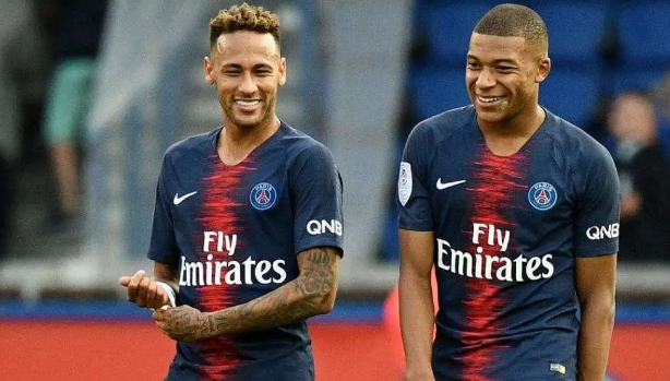 内马尔和巴黎都长舒一口气,姆巴佩伤病无大碍,可以全力拿下亚特兰大