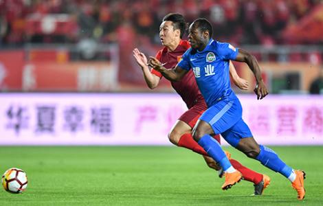 6小时踢2场比赛,裁判也要连轴转,盘点你不知道的中超复赛时刻