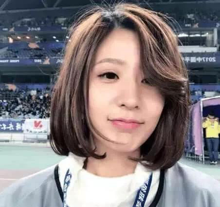 中超复赛啦，我的哪些那美女记者们终于都回来了