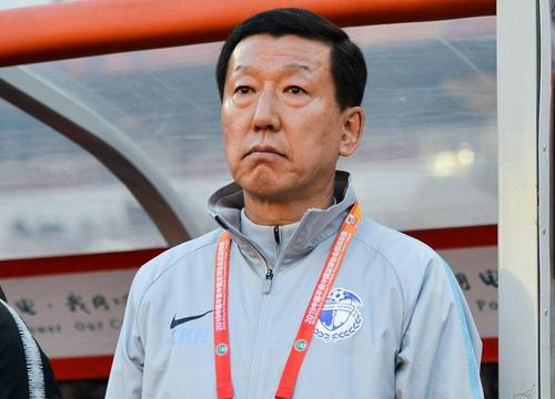 深圳佳兆业与上海申花的博弈 崔康熙完虐多纳多尼