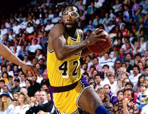 詹姆斯退役会多轰动？詹姆斯退役会有科比轰动吗？