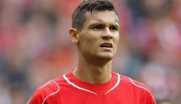 利物浦转会期出售老将洛夫伦，既赚取了转会费，还节省了位置