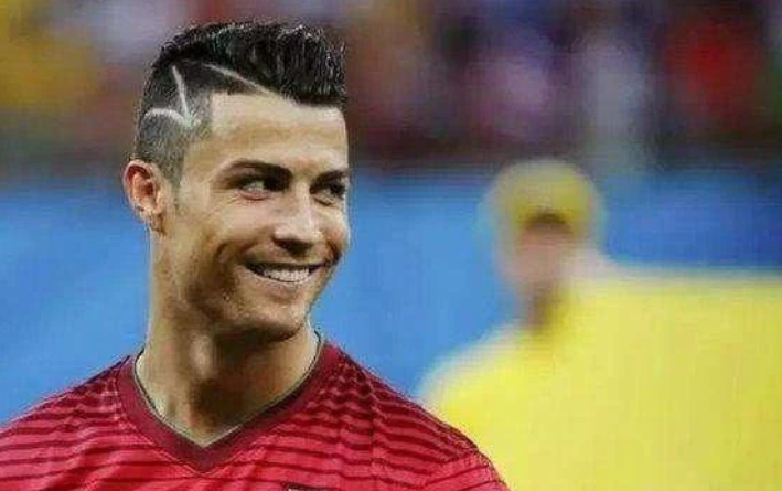 C罗是怎么出名的