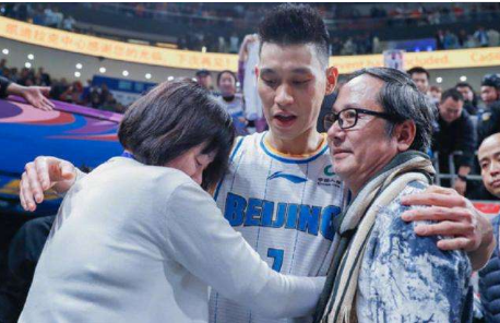 林书豪会离开首钢回美国打NBA吗？林书豪会回勇士队打球吗？