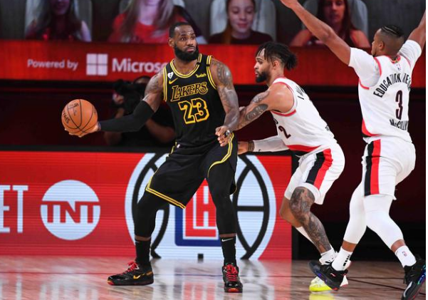 NBA2020季后赛湖人vs开拓者第四场比赛战报