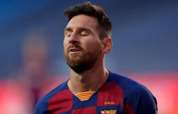 梅西转会去向 阿奎罗更改网名删掉数字10