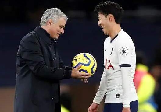 穆里尼奥会说几种语言 穆里尼奥学习多种语言的原因是什么