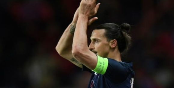 内马尔评论那个有上帝之称的男人