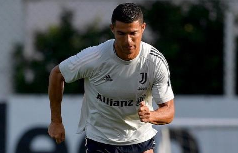 C罗展望新赛季 C罗社交媒体发布最新消息