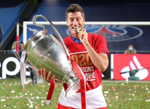 莱万当选德国足球先生 德国足球先生莱万