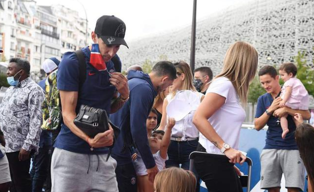 迪马利亚疑似感染新冠 两名巴黎球员疑似感染新冠