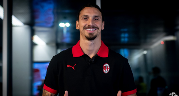 伊布获得2020年AC米兰金毛豆奖